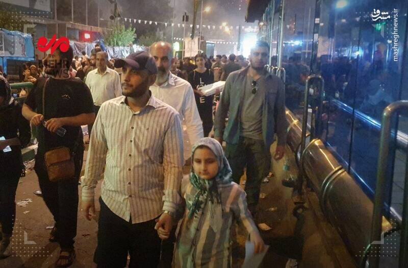 سخنگوی دولت و دخترش در جشن خیابانی غدیر