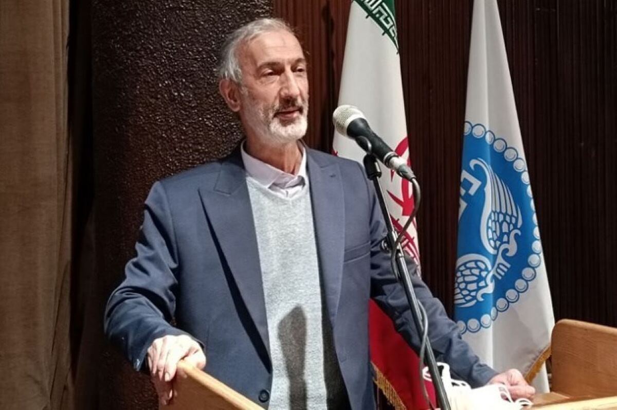 مشاور رئیس دانشگاه تهران