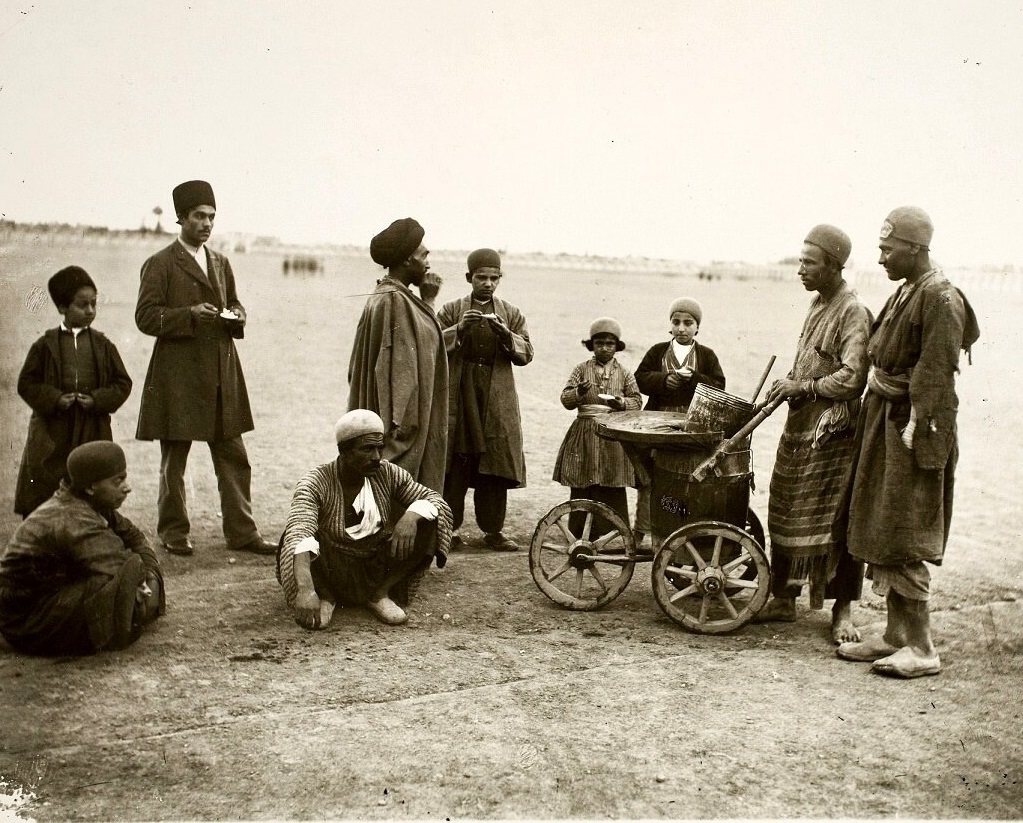 بستنی‌فروشی در دوران ناصرالدین‌شاه