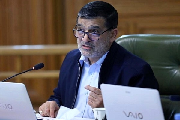 اعتراض ۹ عضو شورای شهر به مداخلات داماد زاکانی در تصمیم‌گیری‌ها