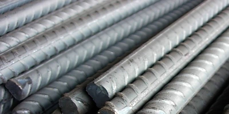 علت تفاوت قیمت میلگرد درب کارخانه و بازار چیست؟