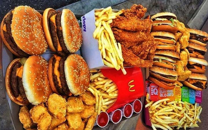 لاغری بدون حذف فست فود‌ها از رژیم