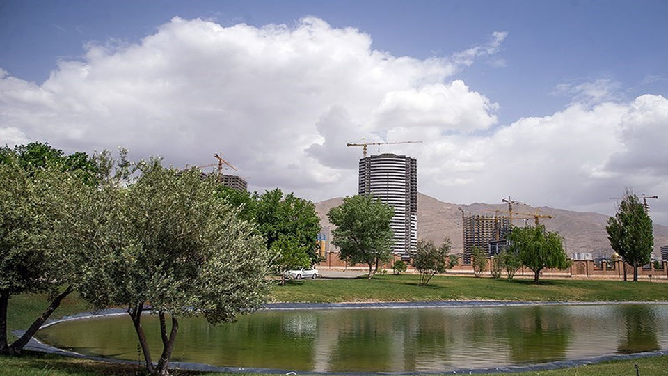 شهرداری تهران بلندمرتبه‌سازی در مرز شمالی باغ گیاه‌شناسی را متوقف نکرد