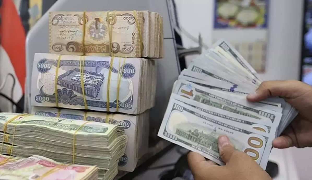 ممنوعیت معامله دلار در عراق / تاثیر این ممنوعیت بر بازار ارز ایران چیست؟