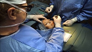 فیلمی از یک جراحی زیبایی که طی ساعات گذشته پربازدید شد