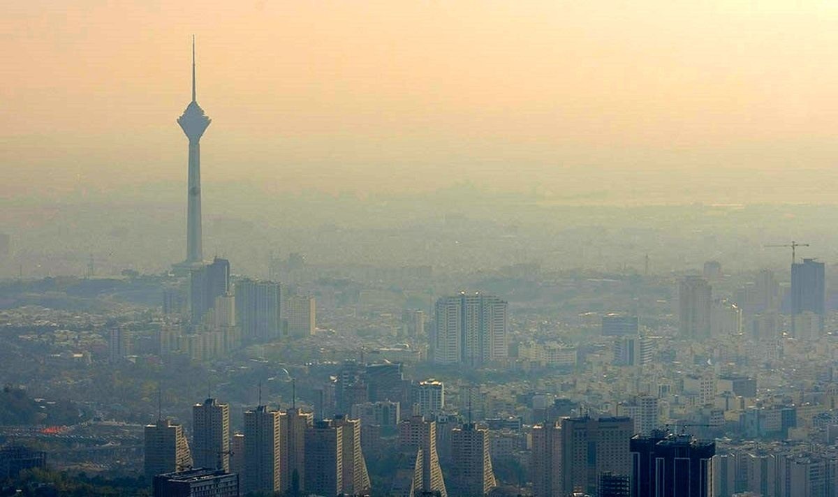 تهران همچنان در شرایط آلوده