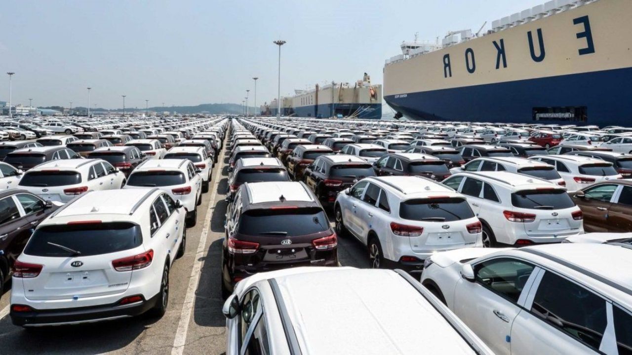امکان واردات خودرو‌های ۸۰۰ میلیونی به کشور