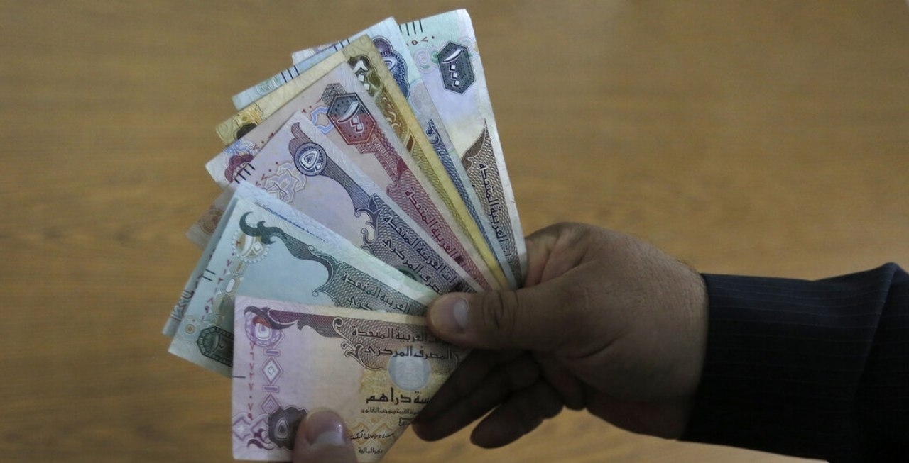 کشف تخلف ارزی یک میلیارد درهمی در پایتخت کشف تخلف ارزی یک میلیارد درهمی در پایتخت