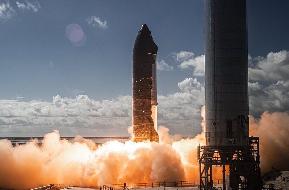 عکس‌های دیدنی از قدرتمندترین موشک دنیا پیش از پرتاب