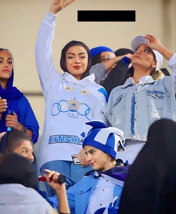 تصاویری متفاوت از دختران آبی پوش در ورزشگاه آزادی