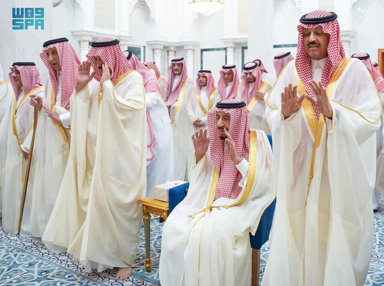 عکس/ حضور ولیعهد عربستان در نماز عیدفطر