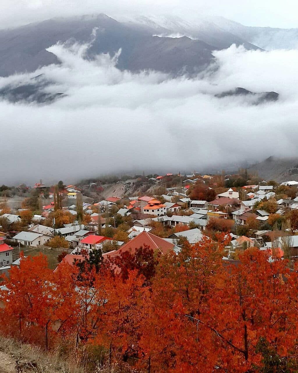 زیبایی حیرت انگیز روستای نوا در دامنه دماوند