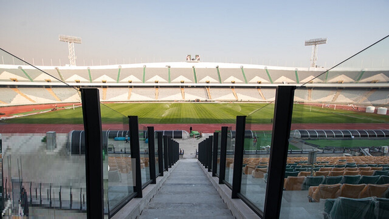 استقلال و پرسپولیس در آزادی بازی می‌کنند