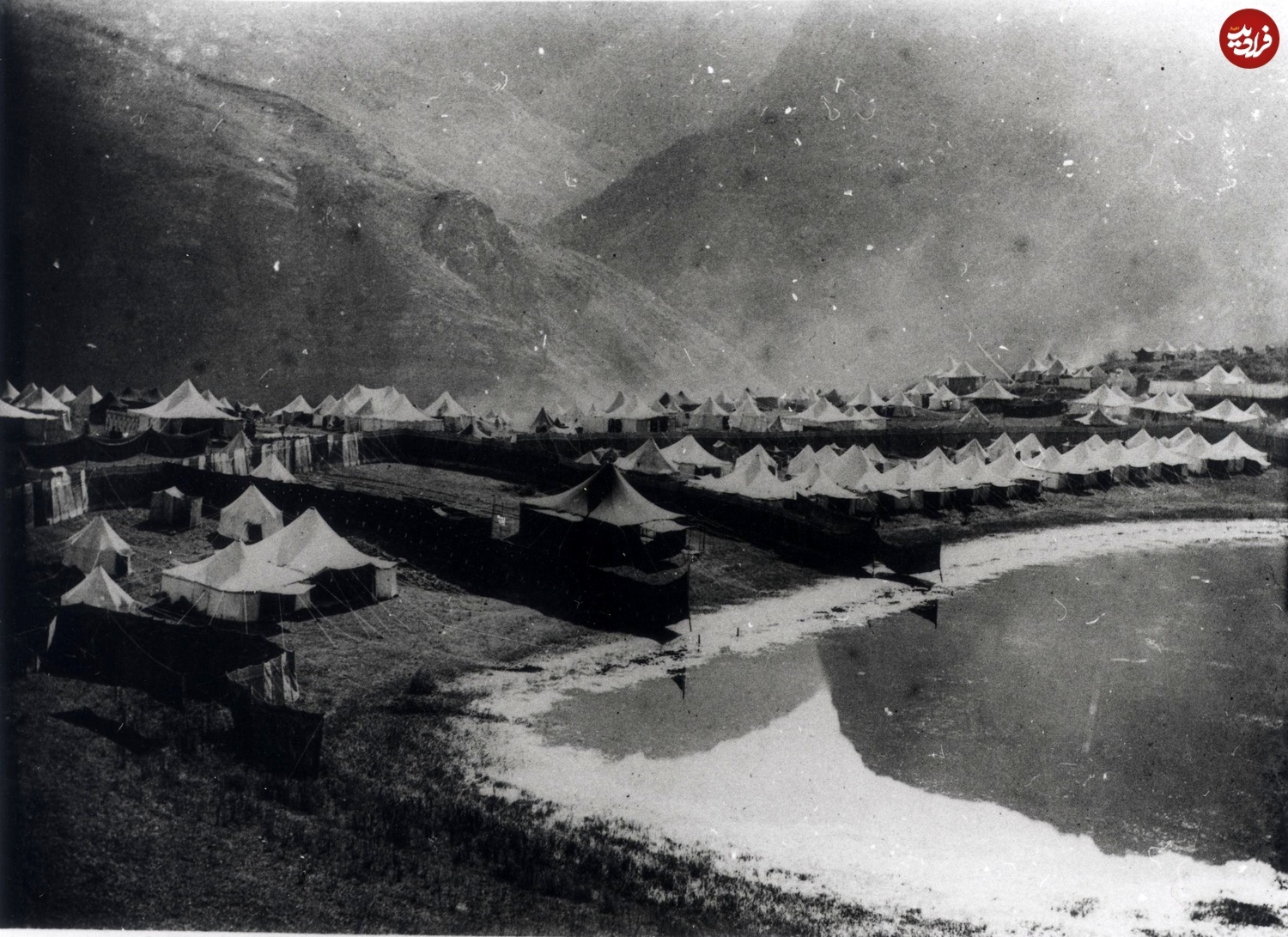 اردوی ناصرالدین شاه در کنار دریاچۀ سیاه‌بیشه ۱۰۰ سال پیش