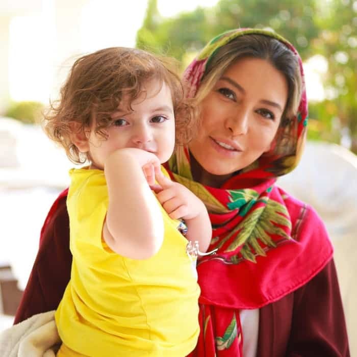 فریبا نادری کیست؟ / از بازیگری تا ربایش سیمرغ