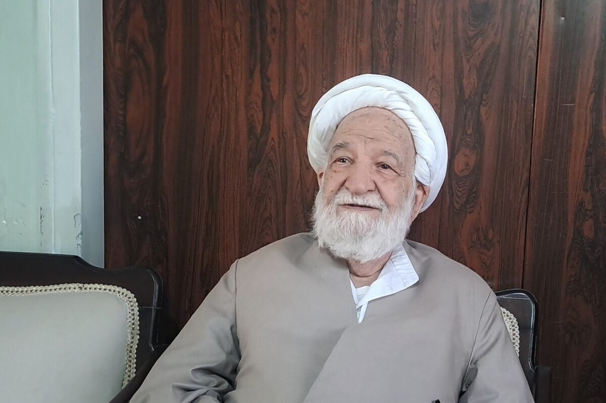 میرحسین موسوی و کروبی