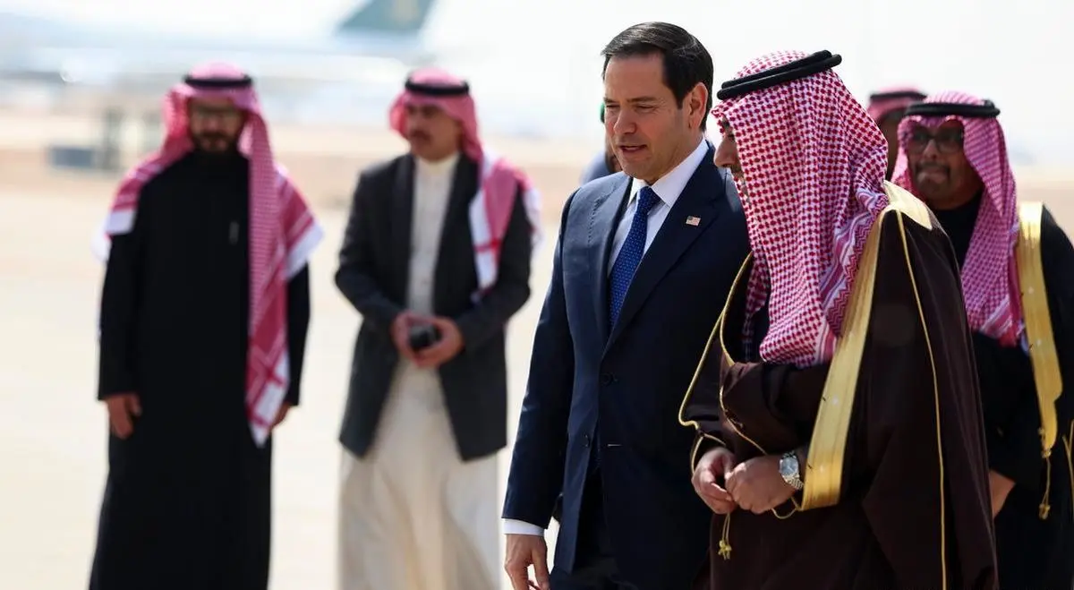 بررسی ملاقات وزرای خارجه آمریکا و روسیه در عربستان