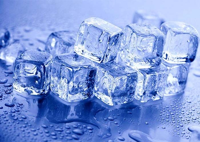 چرا آب مایع در دماهای مختلف خاصیتهای متفاوتی دارد؟ چرا آب مایع در دماهای مختلف خاصیتهای متفاوتی دارد؟