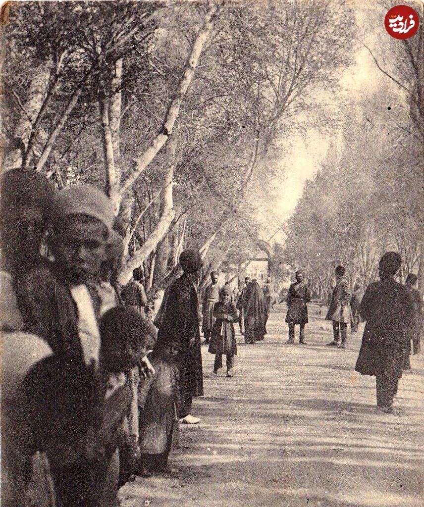 خیابان باب همایون تهران