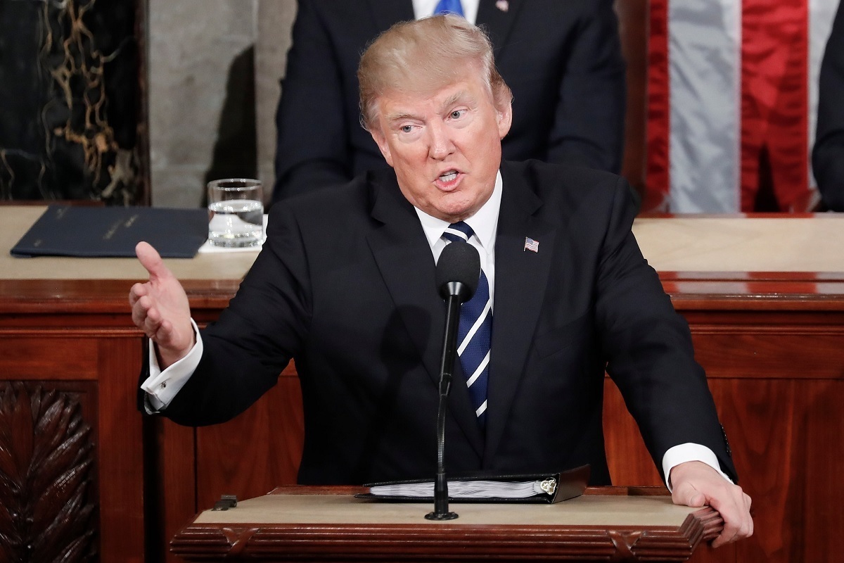 سخنرانی ترامپ در کنگره آمریکا جنجال‌ساز شد