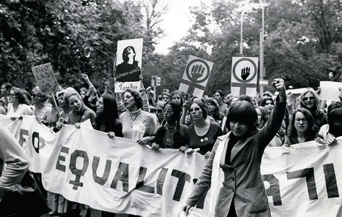 آواز ۸ مارس؛ روزی که جهان به صدای زنان گوش سپرد