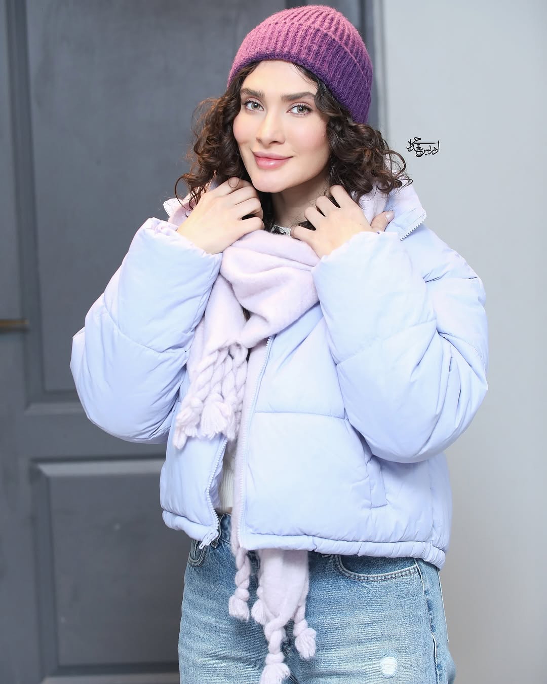 بازیگر سریال فریبا