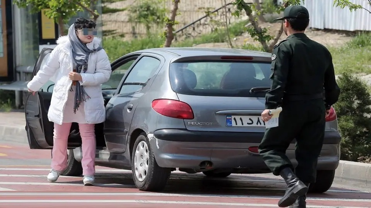 فشار برای اجرای یک قانون خاص