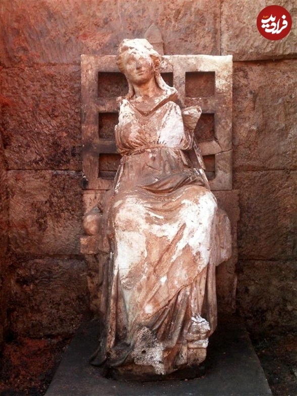 قصر مهرداد ششم