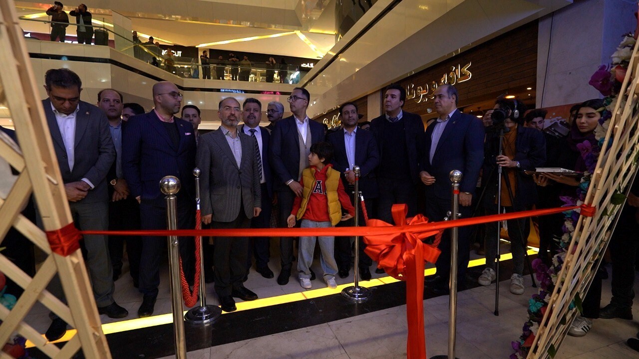 افتتاح نخستین فروشگاه تخصصی تکنولوژی و لوازم خانگی «انتخاب من» در کوروش مال