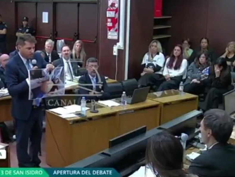 تصویر تکاندهنده از مرگ مارادونا تصویر تکاندهنده از مرگ مارادونا