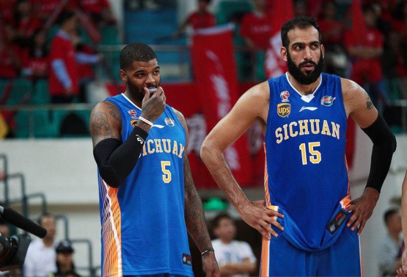 حامد حدادی اسطوره بسکتبال ایران کیست؟ از بازی در NBA تا خداحافظی از دنیای ورزش