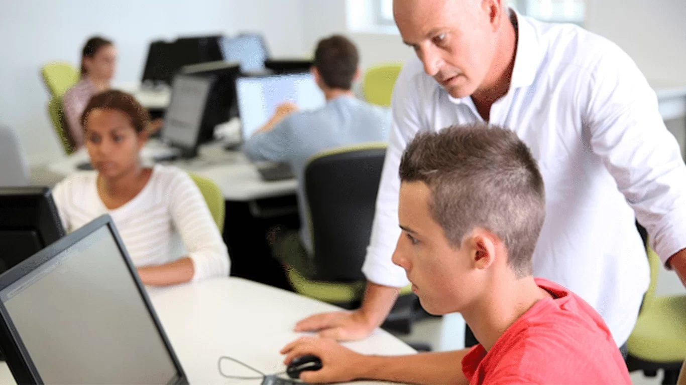 چگونه می توان در دوران کارآموزی موفق بود؟