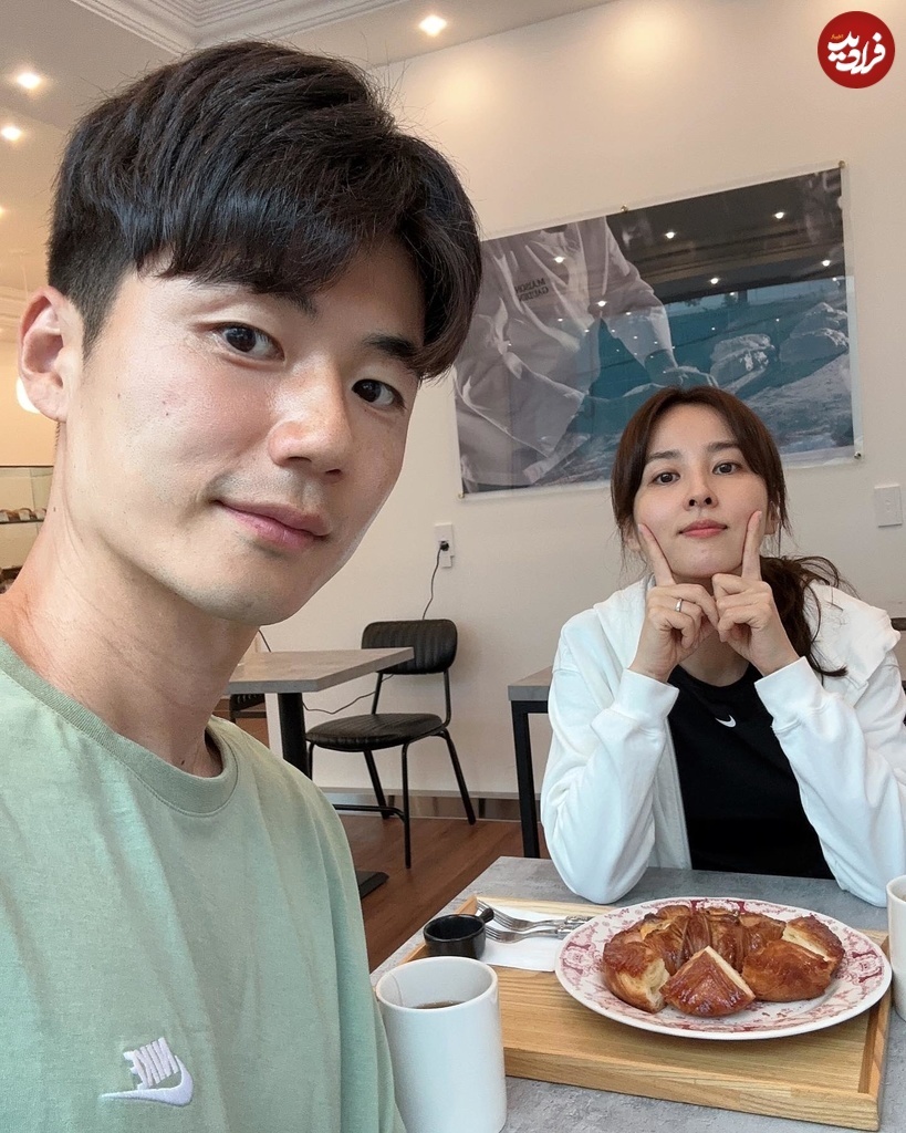 عکس سلفی سوسانو و همسر فوتبالیستش در یک کافه