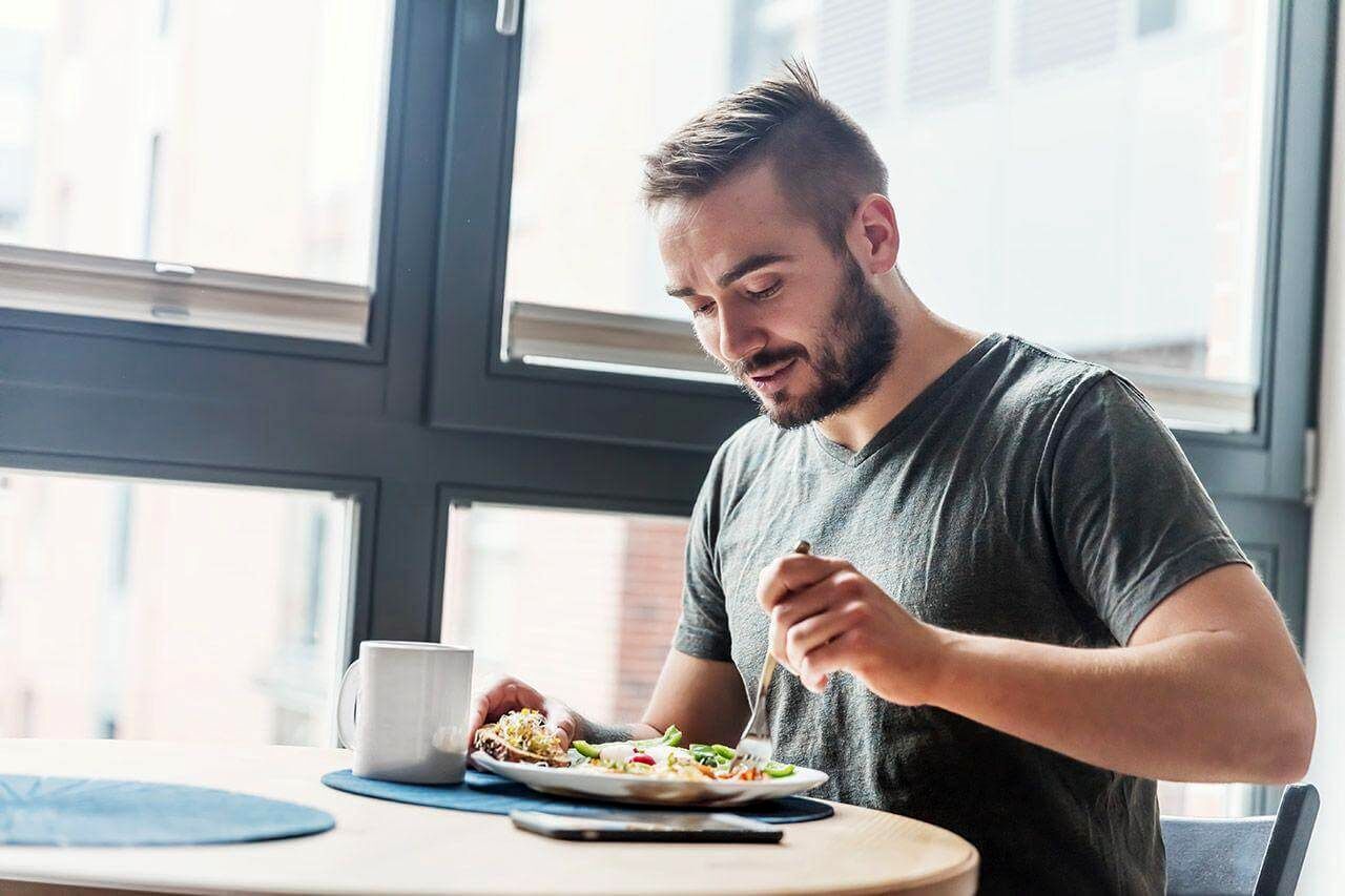 ۴ ماده غذایی ضروری برای مردان