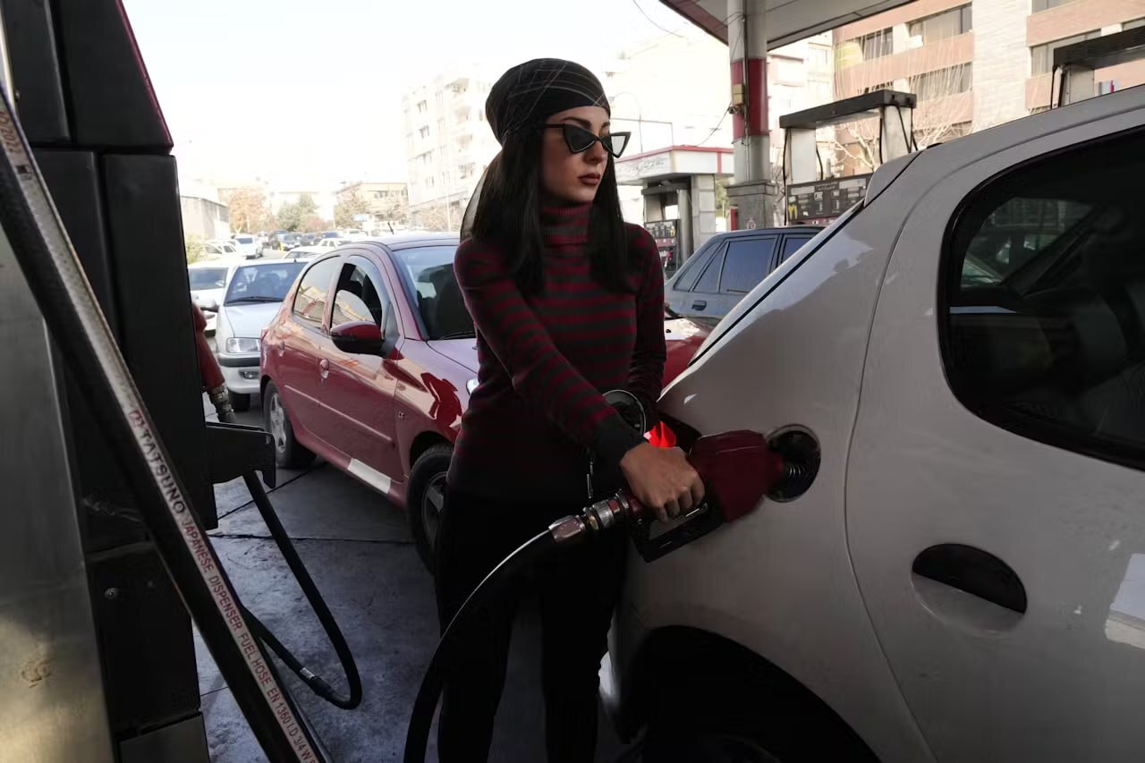آیا مشکل بنزین با افزایش قیمت حل می‌شود؟