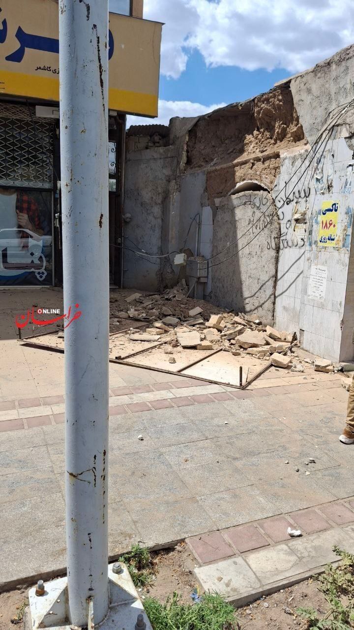 عکس/  تصاویری از خسارت زلزله در کاشمر