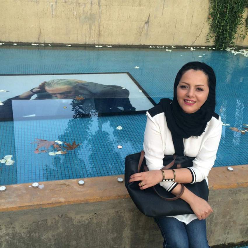 ماجرای بازگشت چکامه چمن ماه به ایران+ بیوگرافی