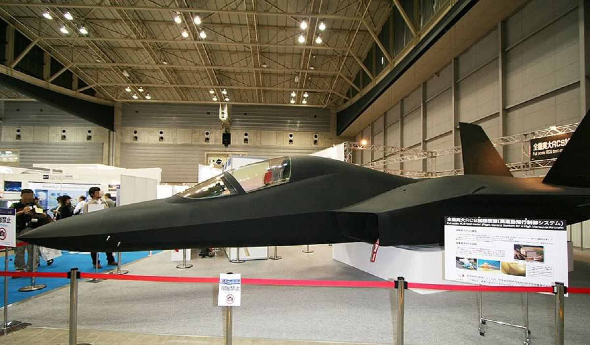 معرفی جنگنده میتسوبیشی اف-۳ ژاپن