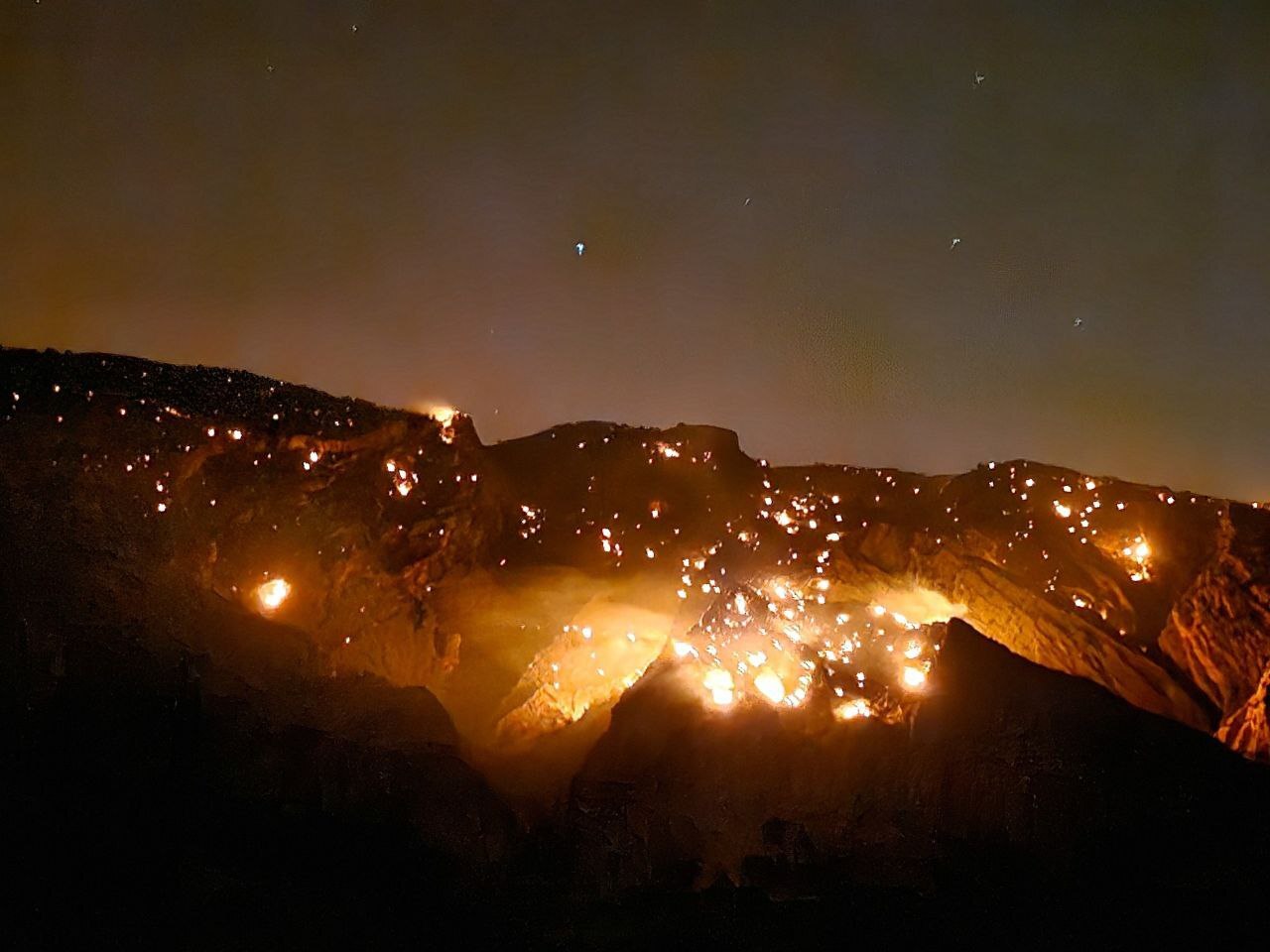 ۵۰ درصد جنگل‌های خائیز زاگرس در آتش سوخت