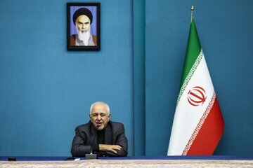 عکس/جدال توئیتری دو روحانی طرفدار قالیباف و سعید جلیلی بر سر محمدجواد ظریف