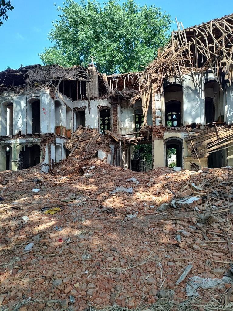 عکس/خانه تاریخی مدیری لنگرود تخریب شد