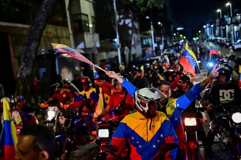 تردید درباره سومین پیروزی مادورو در انتخابات ونزوئلا؛ آیا اعتراض‌ها به خیابان می‌کشد؟