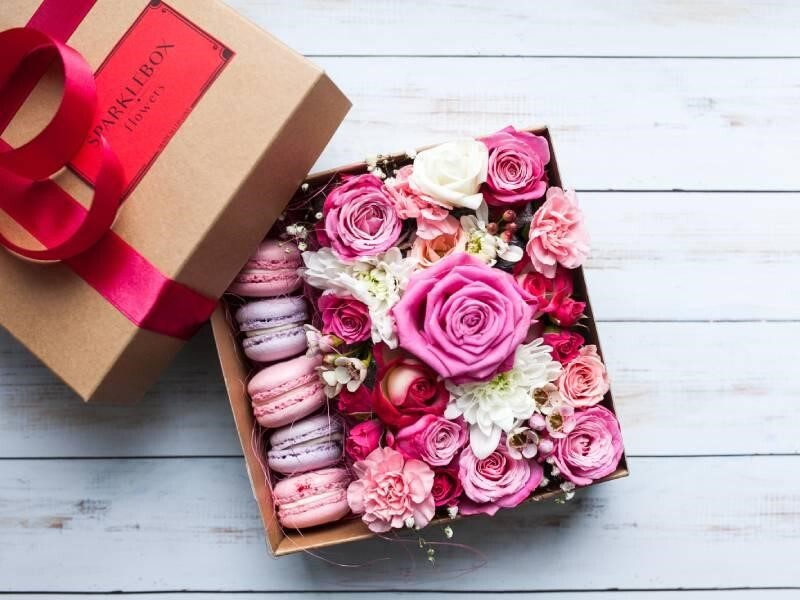 عوامل تأثیرگذار بر قیمت تاج گل عوامل تأثیرگذار بر قیمت تاج گل