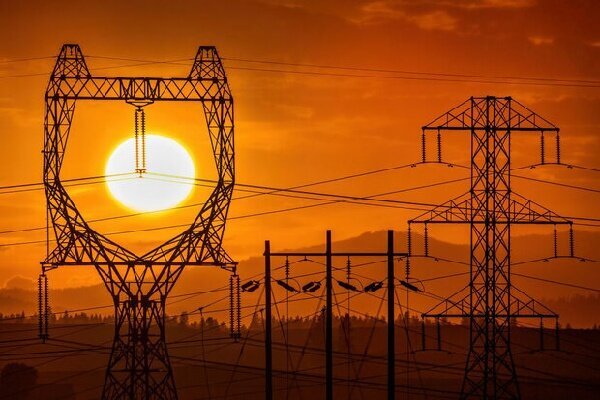 کاهش ناترازی برق تا یک سال آینده