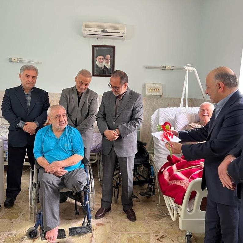 دیدار نوروزی مدیر عامل بیمه دی از مرکز ضایعه نخاعی امام علی مازندران
