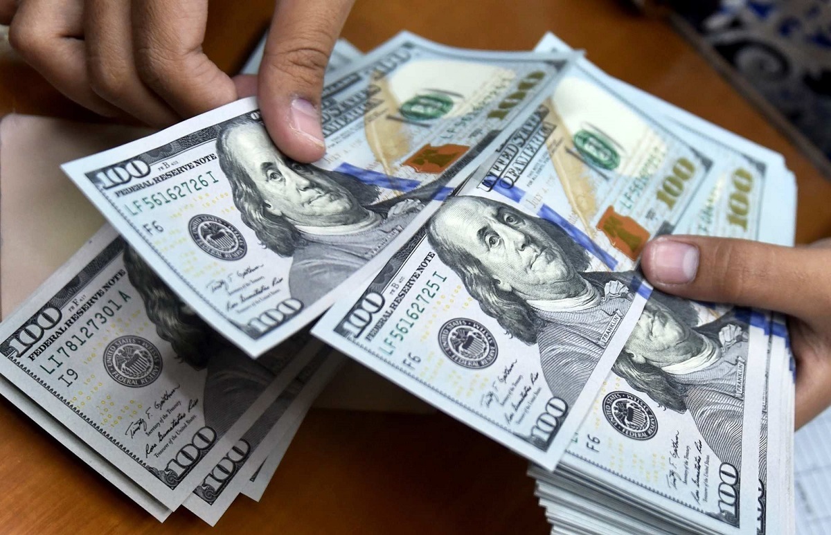 کاهش قیمت دلار