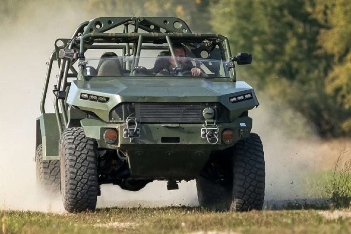 خودروی سبک تاکتیکی GM Defense خودروی دیفنس
