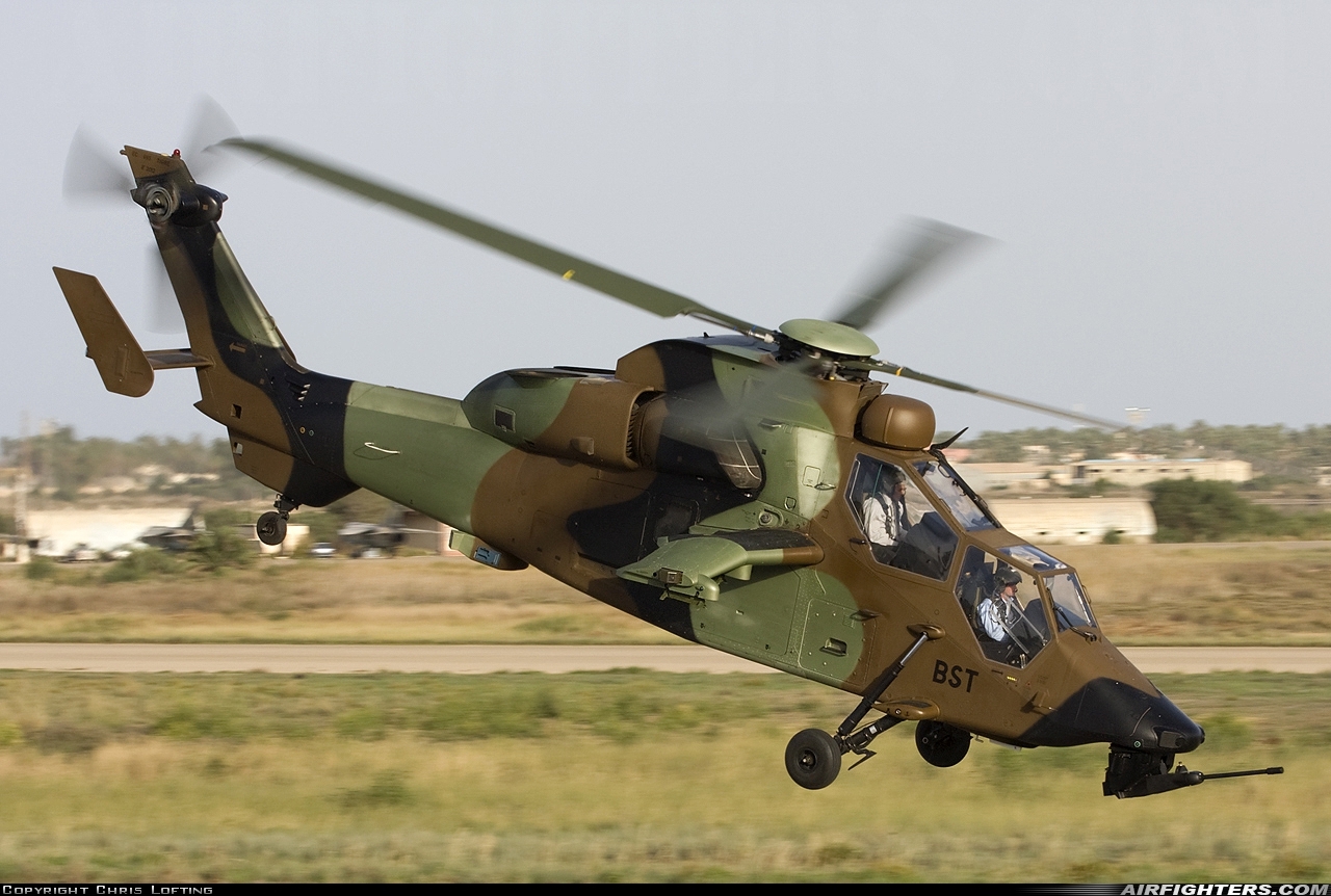 هلیکوپتر یوروکوپتر Tigre EC۶۶۵