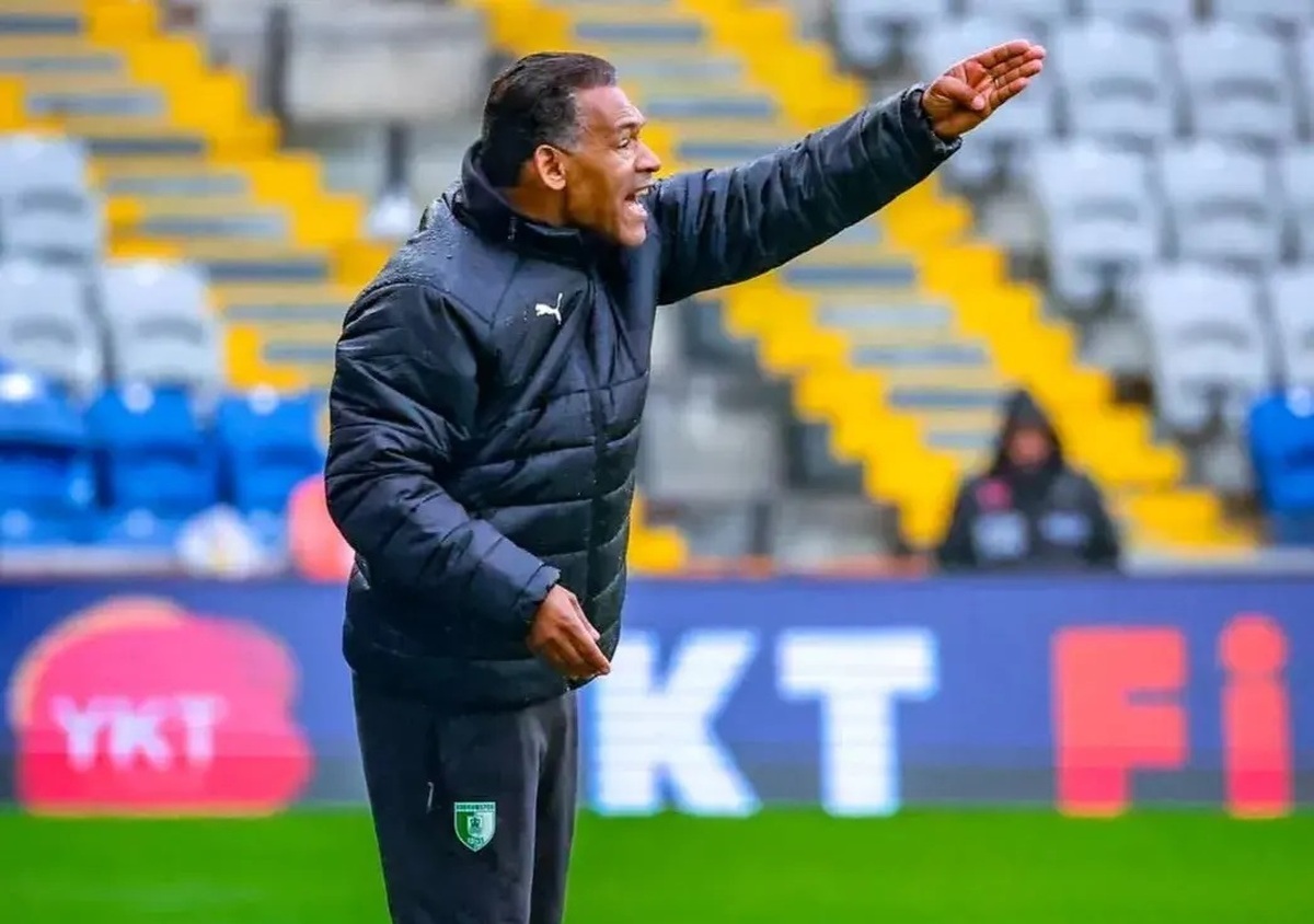 مورایس و علی کریمی تعیین‌کننده در قهرمان ترکیه