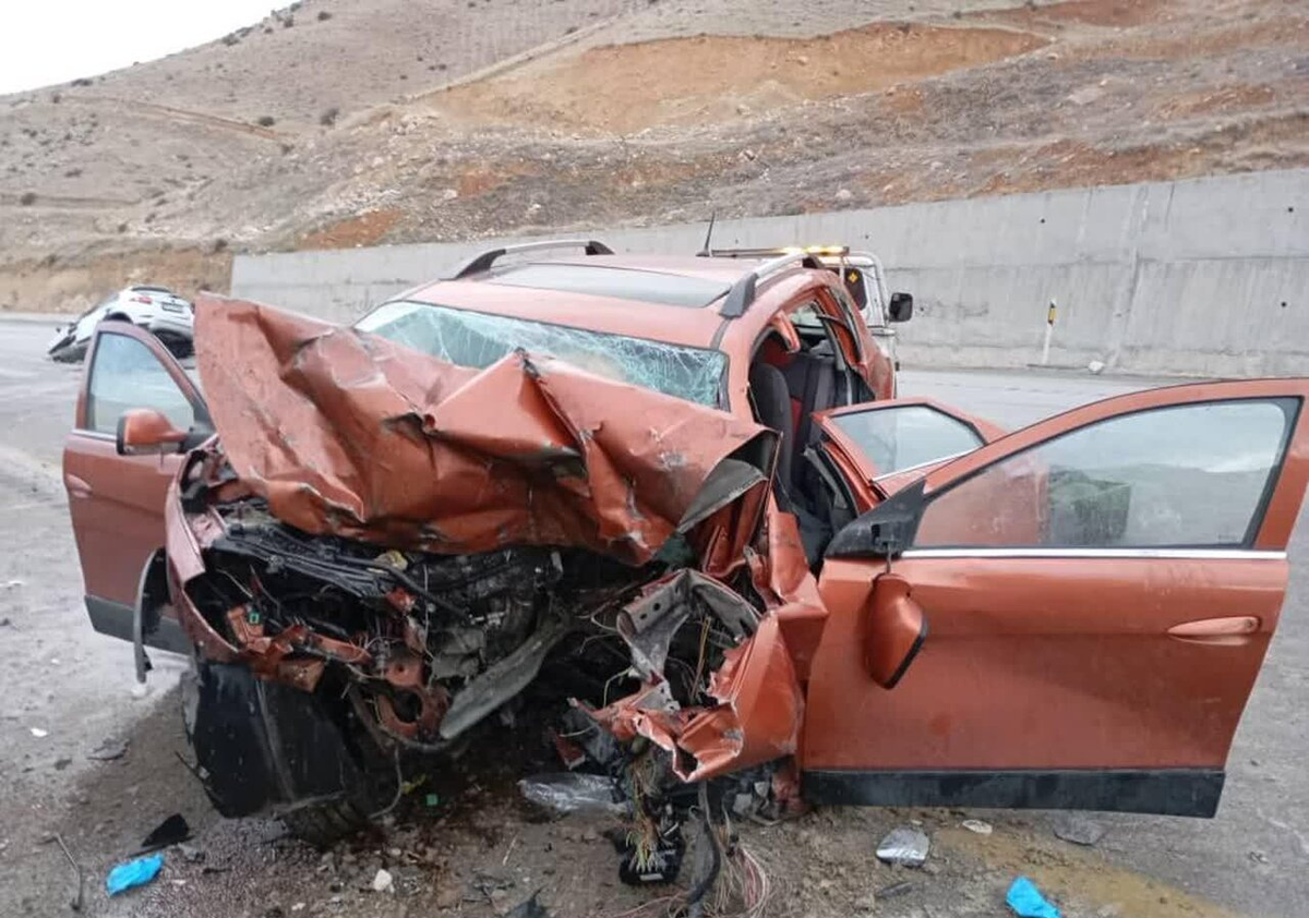 بزرگراه حکیم تهران